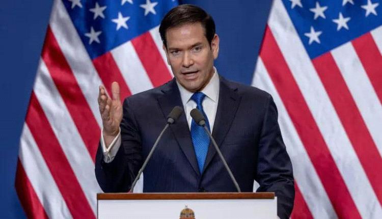 واشنطن تحذر رعاياها من إيران وتلوّح بعقوبات محتملة على طهران