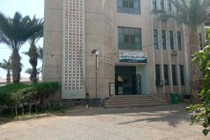 صرف السلة الغذائية لجميع منتسبي القطاع التربوي بالعاصمة عدن برعاية ودعم سعودي