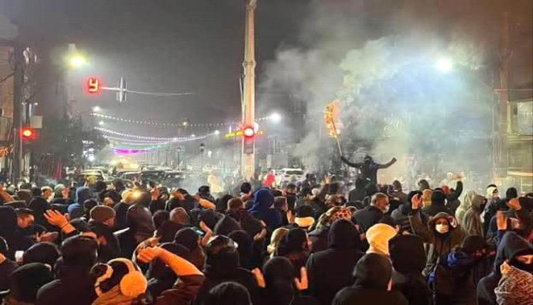 المدعي العام في إيران يهدّد المحتجّين بعقوبة الإعدام باعتبارهم «أعداء لله».