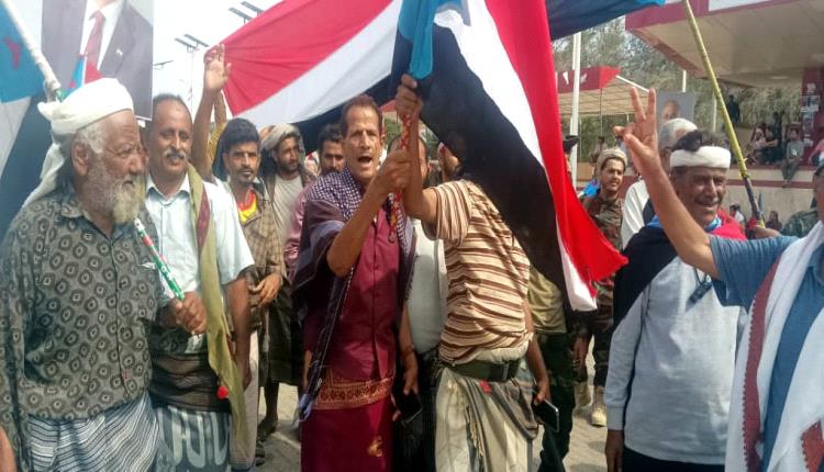 أحاديث وصور من (مليونية الوفاء والصمود) بساحة الاعتصام والنضال