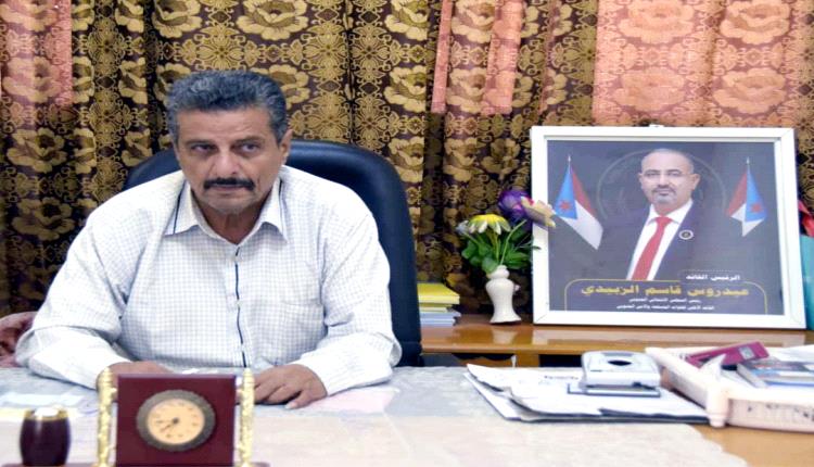 مدير مجمع حاشد الصحي بمديرية المنصورة  نسعى جاهدين ووفق إمكانياتنا تقديم خدمة طبية ذات جودة للمواطن