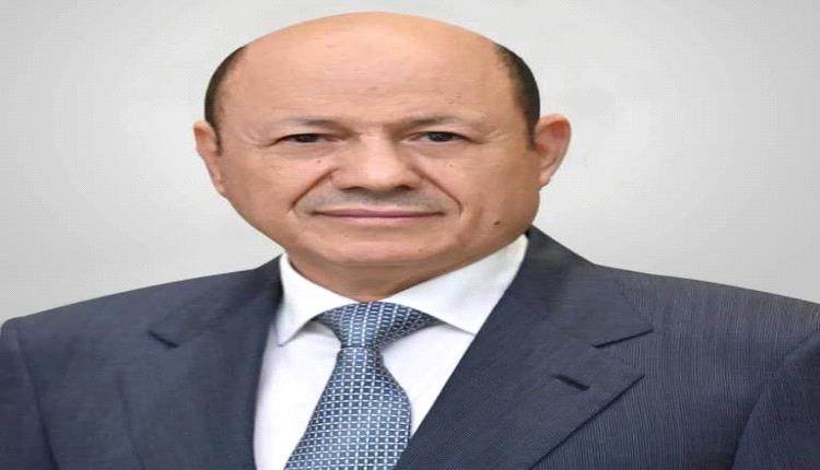 رئيس مجلس القيادة يطمئن على صحة العميد حمدي شكري