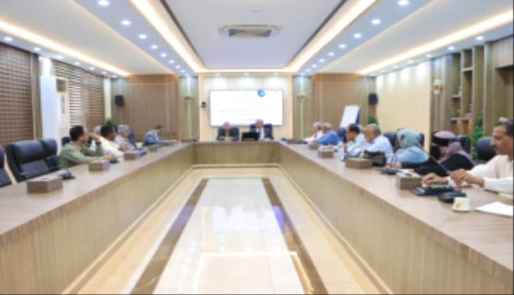 برعاية وزير الزراعة والري انعقاد لقاء تشاوري لإعداد ورقة سياسات وخطة استراتيجية لتنمية محصولي البن والفاكهة في اليمن