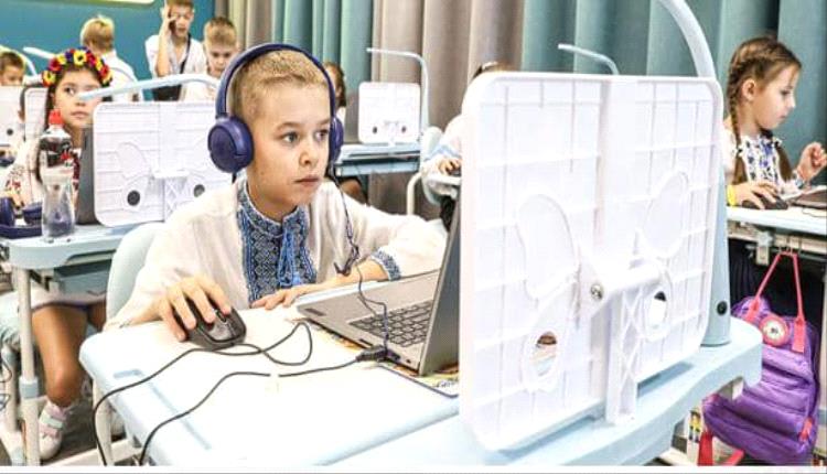 الأمم المتحدة تحذر من مخاطر الذكاء الاصطناعي على الأطفال وتدعو لضوابط عاجلة