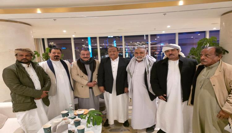 اللواء بن بريك يلتقي وفد حضرمي بالرياض لمناقشة تعزيز دور حضرموت في المشهد الجنوبي