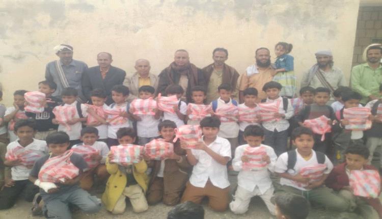 مدرسة الشهيد الزغلي بقرية الشعراء لودر تحتفي بتكرّيم ألاوائل في مشهد تربوي جميل