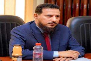 السيرة الذاتية لمعالي وزير الدولة محافظ العاصمة عدن، عبدالرحمن شيخ اليافعي