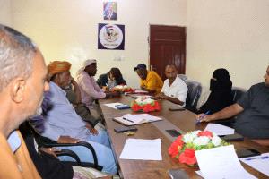 تنفيذية انتقالي سقطرى تؤكد أولوية تحسين الخدمات وتحذر من محاولات تضليل الرأي العام