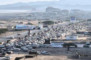 زحف مليوني غير مسبوق لابناء محافظة ابين نحو العاصمة عدن