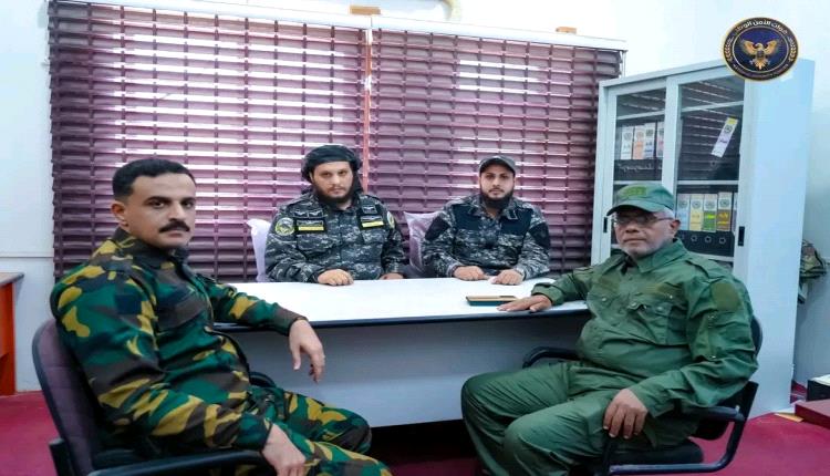 تنفيذًا لقرار وزير الداخلية.. تسليم قيادة قوات حراسة المنشآت بالعاصمة عدن مهامها ومقرها الجديد