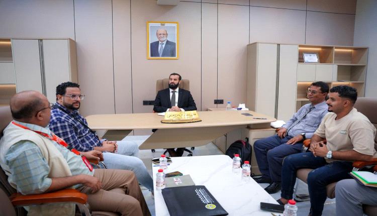 محافظ أبين يلتقي وفد منظمة 