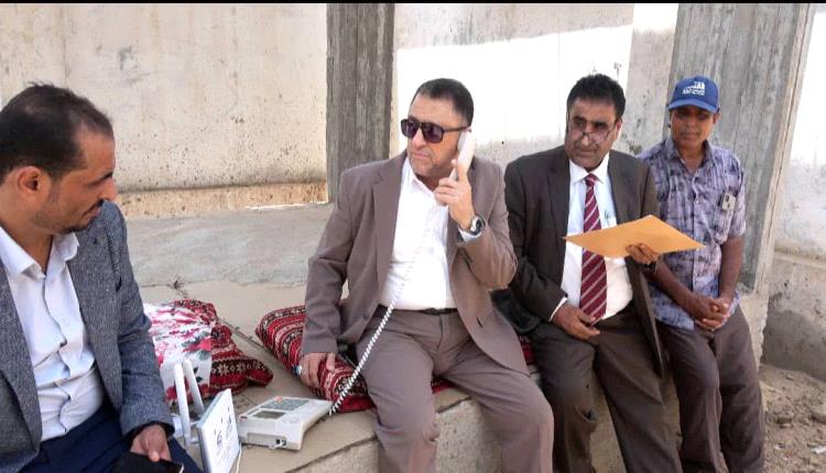 الأمين العام للمجلس المحلي بأبين يدشن خدمة 4G لـ"يمن نت" والاتصال اللاسلكي في محطة باتيس