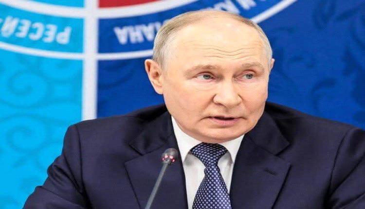 الكرملين: تجميد الصراع في أوكرانيا غير ممكن وبوتين أطلع توكاييف على تطورات العمليات العسكرية