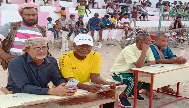 اللجنة الفنية باتحاد كرة القدم بأبين تختتم برنامج اختيار لاعبي منتخب الناشئين بأندية الدلتا