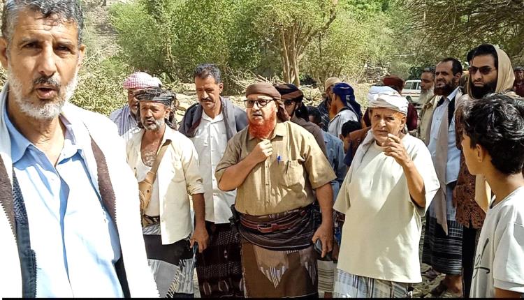 قيادة سرار ومشايخ كلد يتفقدون سير العمل في مشروع طريق باتيس - رصد