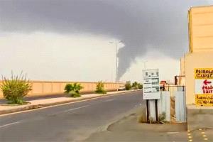 الحوثيون يعلنون استهداف منشآت أرامكو في جازان وينبع والسعودية تؤكد جاهزيتها لحماية مصالحها