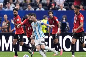 الأرجنتين تقلب الطاولة على مصر بثلاثية مثيرة وتحجز مقعدها في ربع نهائي مونديال 2026