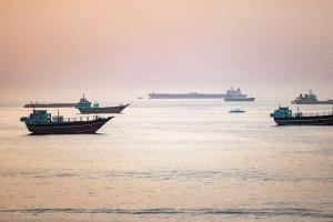 إيران وسلطنة عُمان تحرزان تقدماً في محادثات تنظيم الملاحة بمضيق هرمز