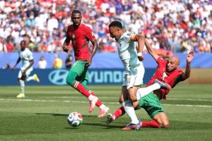 فرنسا تُقصي المغرب بثنائية نظيفة وتحجز مقعدها في نصف نهائي مونديال 2026