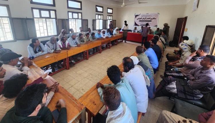 مدير إعلام خنفر يشيد باللقاء التشاوري لإعلاميي المحفد وأحور ويؤكد أهمية توحيد الخطاب الإعلامي