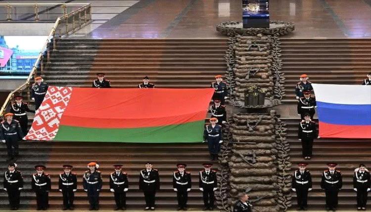 الخارجية الروسية: الأسلحة النووية التكتيكية في بيلاروس تعزز أمن الحدود الغربية لدولة الاتحاد