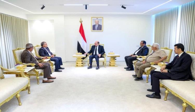 رئيس الوزراء وزير الخارجية يؤكد التزام الحكومة بدعم تطوير قطاع التعليم العالي