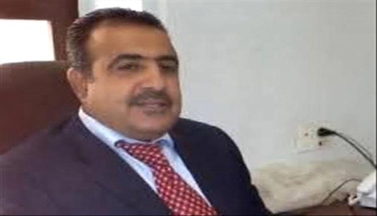 مستشار محافظة أبين يبعث برقية تهنئة للأستاذ جمال ناصر عبدالله العاقل بمناسبة تعيينه رئيسًا للجنة العليا للمناقصات والمزايدات