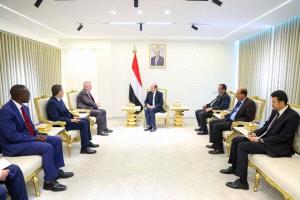 رئيس الوزراء وزير الخارجية يشيد بدور اليونيسيف في دعم القطاعات الحيوية وحماية الطفولة