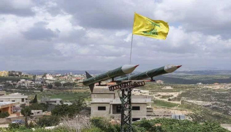 تصعيد على الجبهة الشمالية: حزب الله يعلن إطلاق صواريخ وإسرائيل ترد بغارات على لبنان
