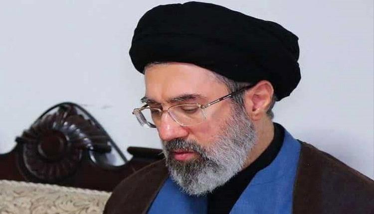 غياب مجتبى خامنئي بعد تنصيبه يثير تساؤلات حول إصابته في ضربة مقتل والده