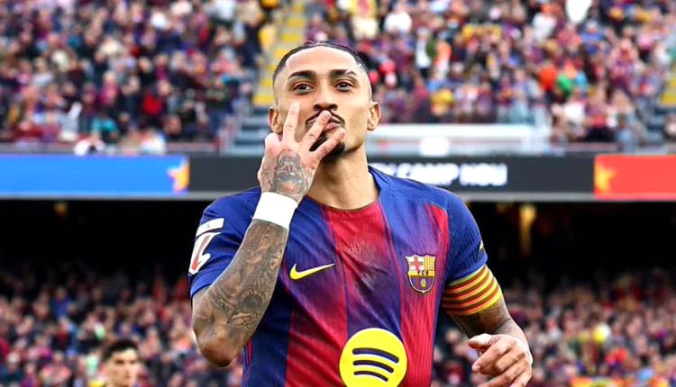 ثلاثية رافينيا تمنح برشلونة فوزًا كبيرًا على إشبيلية وتعزز صدارته للدوري الإسباني