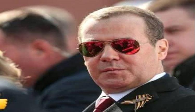 مدفيديف يستبعد زيلينسكي من أي تسوية محتملة: لن يكون طرفًا في المفاوضات