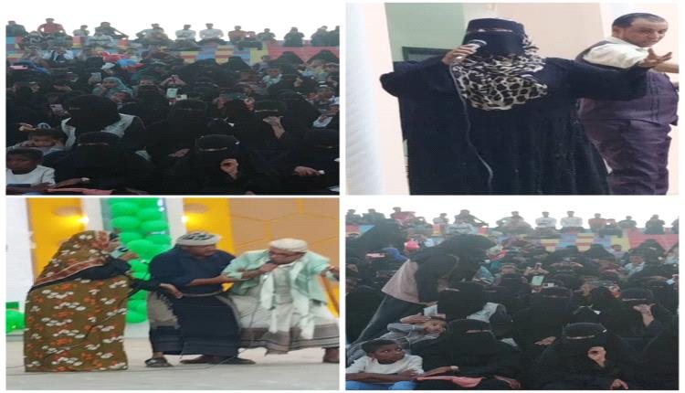 اتحاد نساء أبين يقيم مسرحية كوميدية حول زواج القاصرات وحرمان فتيات الريف من التعليم