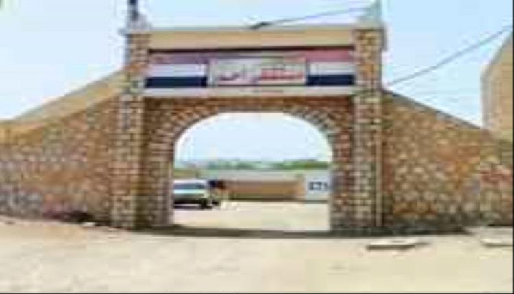 مستشفى أحور العام بأبين يوفر (19) صنفًا من أدوية الأمراض المزمنة