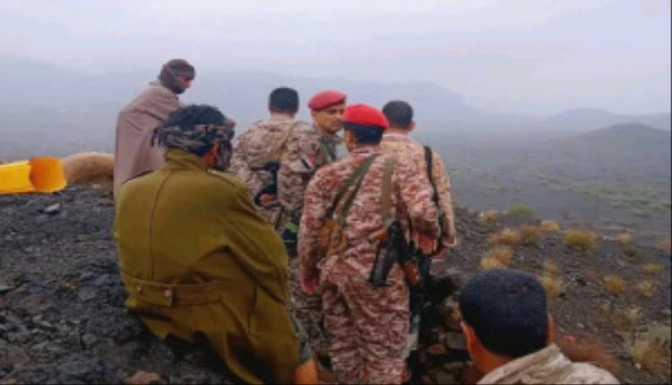 قائد اللواء الثاني حزم يهنئ أبطال جبهة كرش بعيد الفطر ويشيد بالجاهزية القتالية