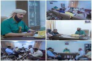 محافظ أبين يلتقي بالكوادر الزراعية بالمحافظة ويؤكد على أهمية تطوير القطاع الزراعي وتعزيز الأمن الغذائي.