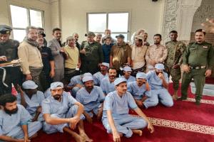 رجال المال والأعمال وفاعلو الخير من أبناء يافع يطلقون سراح 14 من نزلاء السجن المركزي بلحج المعسرين