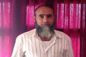 دعم إنساني لمعلمي سرار بيافع.. “أفران عدن الخيرية” تقدم مساعدات نقدية لـ292 معلماً ومعلمة