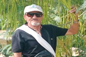 لا تبكِ على من مات، ابكِ على من خفَّ عقله!