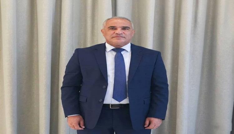 وزير التربية في عدن يهنئ العاملين بالوزارة بمناسبة عيد العمال العالمي ويشيد بدورهم في دعم التعليم