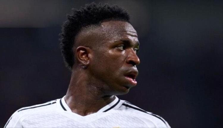 فينيسيوس يضع شروطًا للتجديد مع ريال مدريد وسط مفاوضات معقدة
