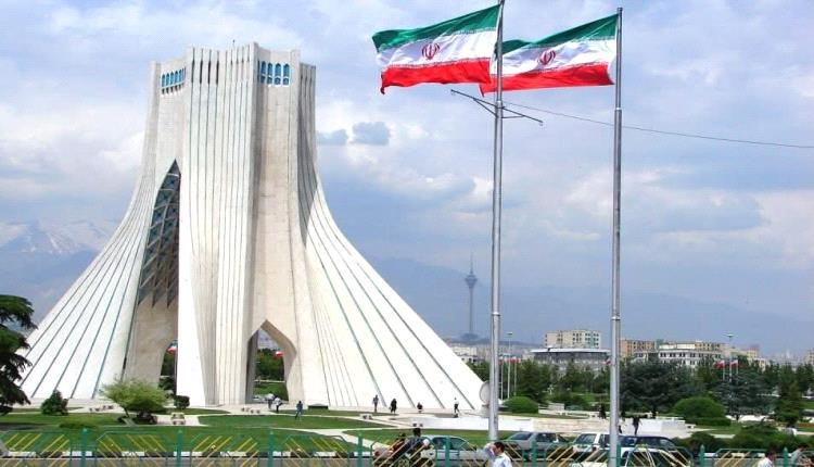 إيران تعطي أولوية للمفاوضات مع واشنطن لاحتواء التصعيد العسكري