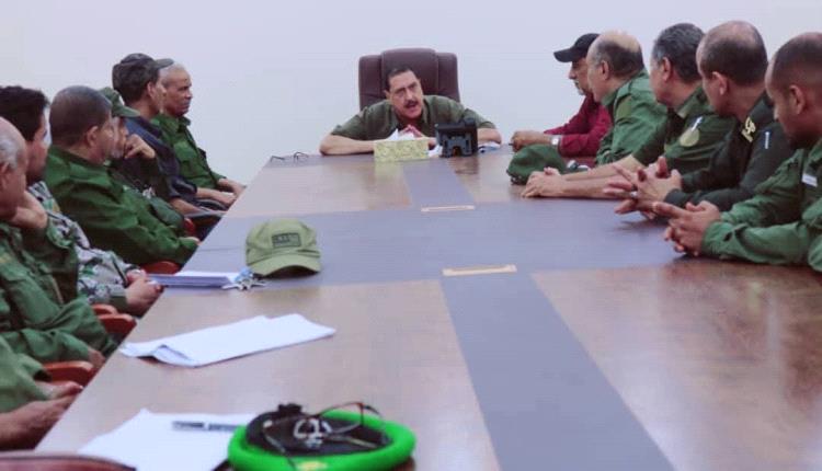 مدير أمن العاصمة عدن يترأس الاجتماع الدوري بمدراء أقسام الشرطة لمناقشة مستجدات الأوضاع الأمنية.