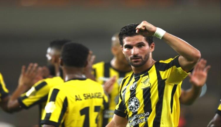 اتحاد جدة يحقق فوزًا قاتلًا على ضمك في دوري روشن السعودي
