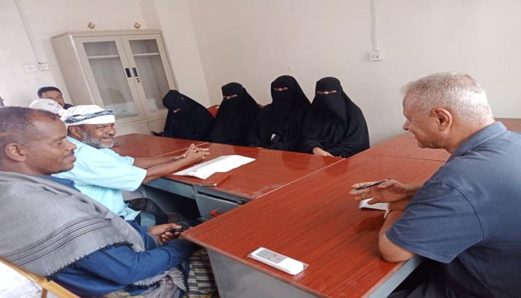مدير عام هيئة حماية البيئة بأبين يلتقي رئيس جمعية أجيال المستقبل لبحث شراكة بيئية