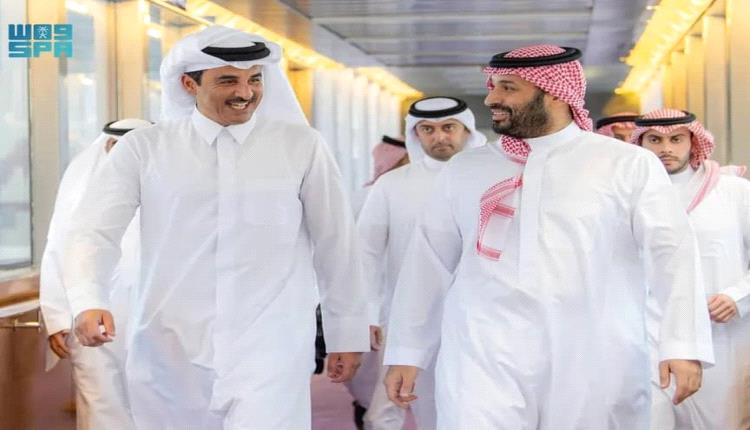 ولي العهد السعودي وأمير قطر يبحثان هاتفياً مستجدات المنطقة