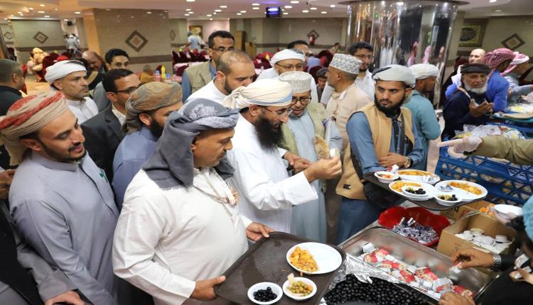 في جولة مفاجئة.. وزير الأوقاف يتفقد ميدانيًا خدمات الإعاشة والمطابخ لحجاج بلادنا بمكة المكرمة