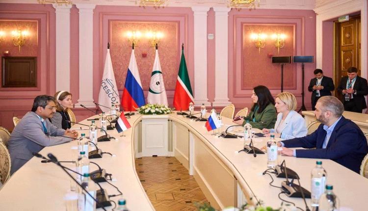 وزير الثقافة والسياحة يبحث مع نظيرته الروسية تعزيز التعاون الثقافي ودعم المتاحف والفنون