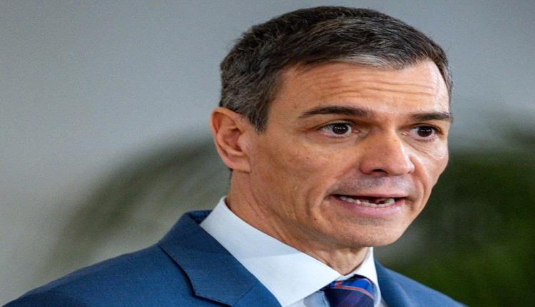 سانشيز يدافع عن لامين جمال بعد جدل رفع العلم الفلسطيني ويؤكد: نفخر بموقفه الإنساني