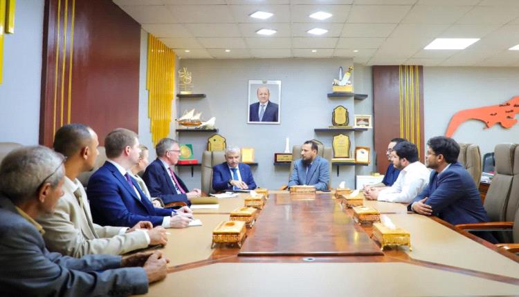 المحافظ شيخ يبحث مع وفد المبعوث الأممي تطورات الأوضاع والقضايا الخدمية والأمنية في العاصمة عدن